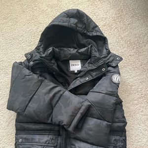 Youth DKNY hooded puffer jacket NWT